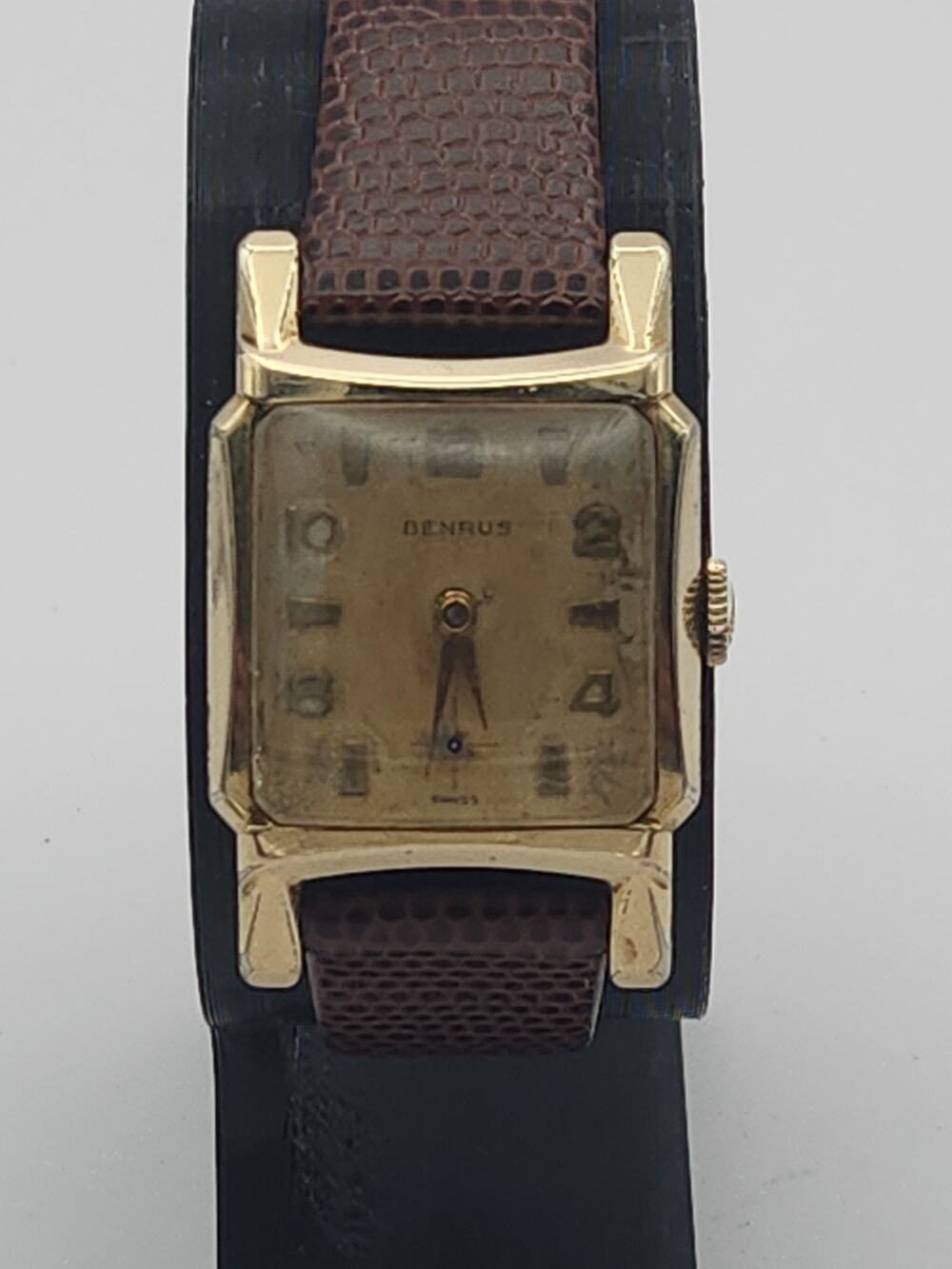 Vtg 1940's Benrus Swiss Made 10K G/F Manual Men’s Watch - Running!